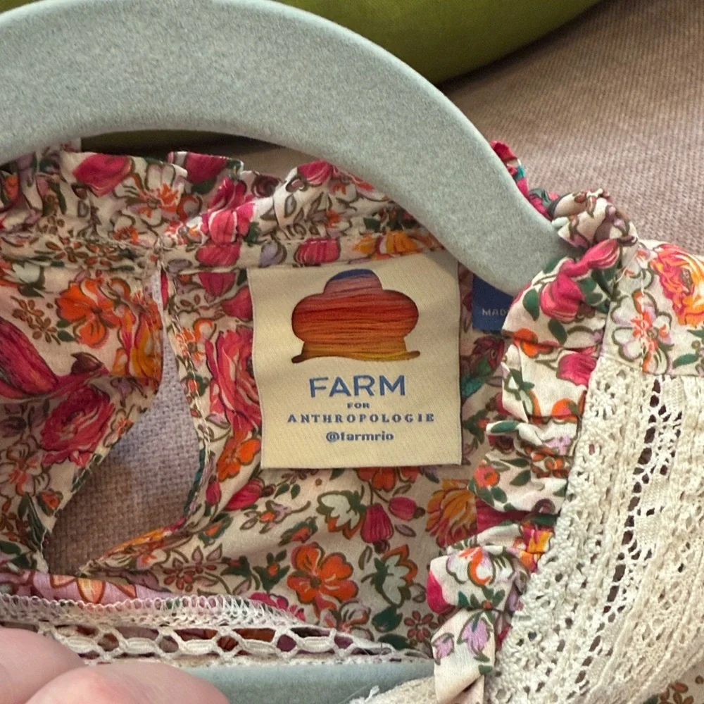 Farm Rio blouse - Picture 6 of 6